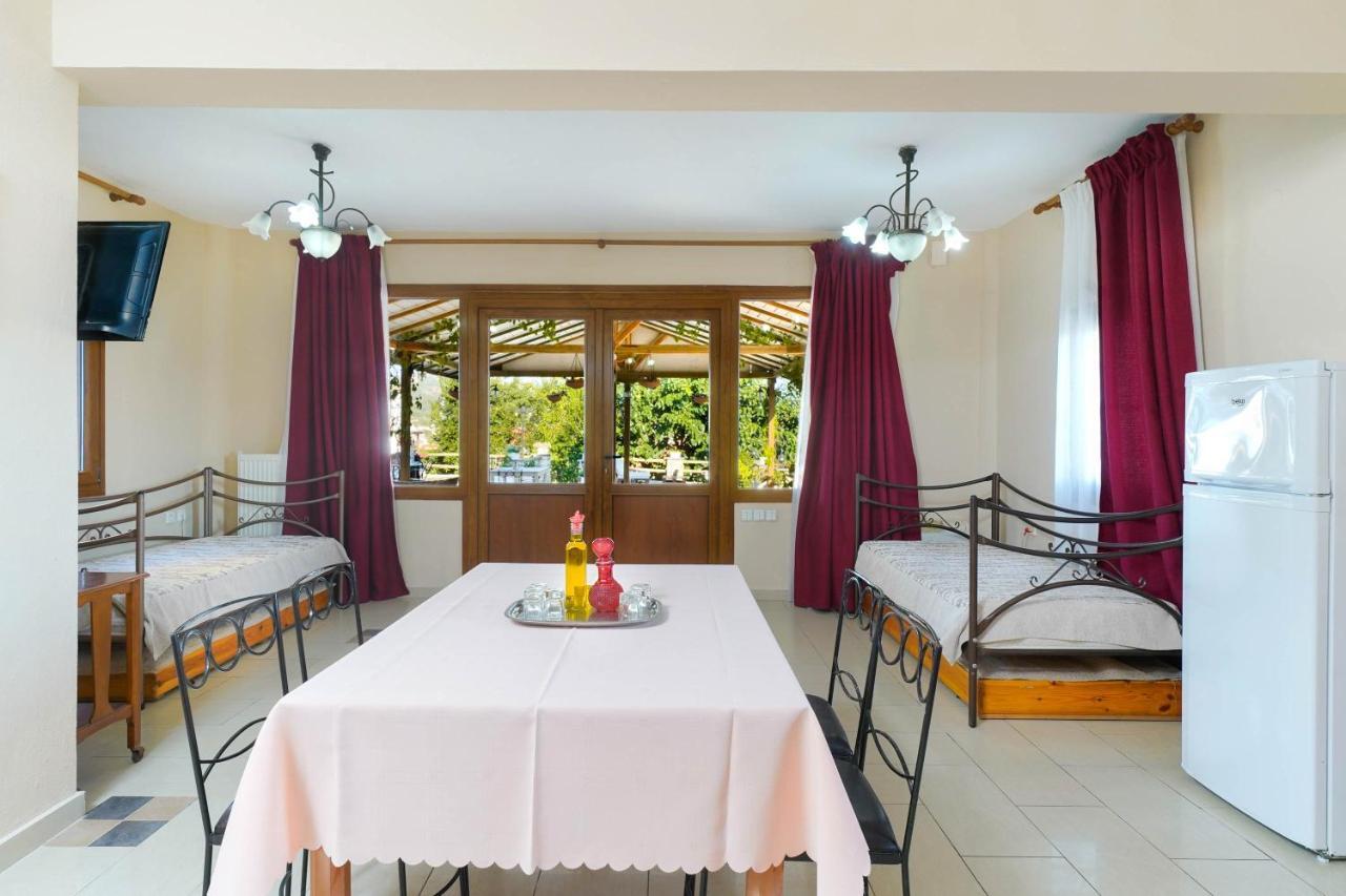 Villa Golden Nest Limenaria  Extérieur photo